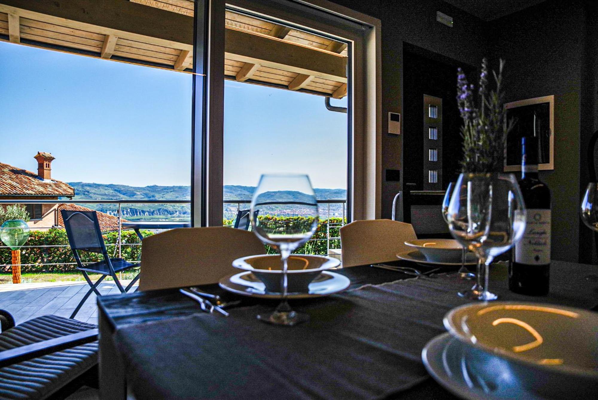 Vista Langhe - Cerratohouses Guarene Екстериор снимка